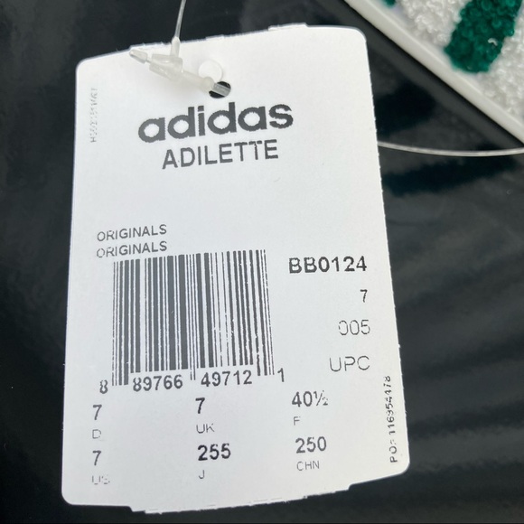 Adidas Originals Men’s NWT Slides In White & Green - Picture 10 of 16